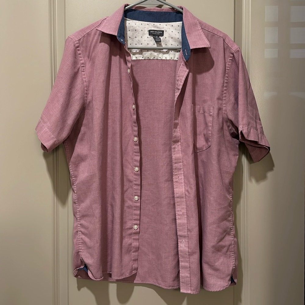 Van Heusen never tuck button-down